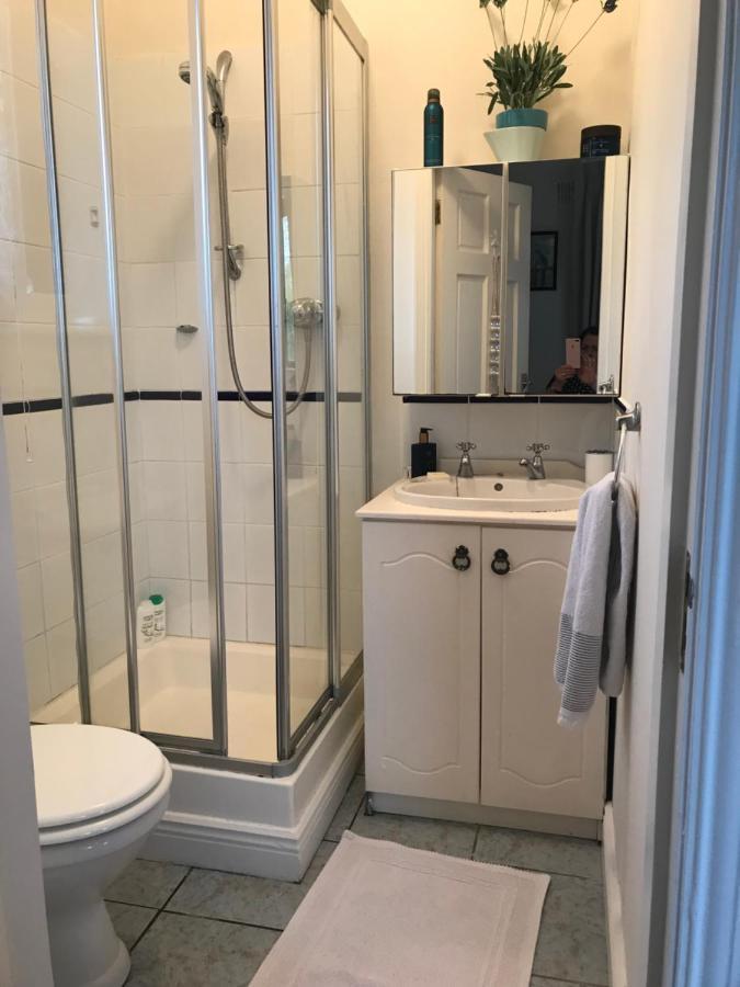 En-Suite Double Room. Dublin Airport, Fairyhouse, Tayto Park, Ashbourne Close By. แอชบอร์น ภายนอก รูปภาพ